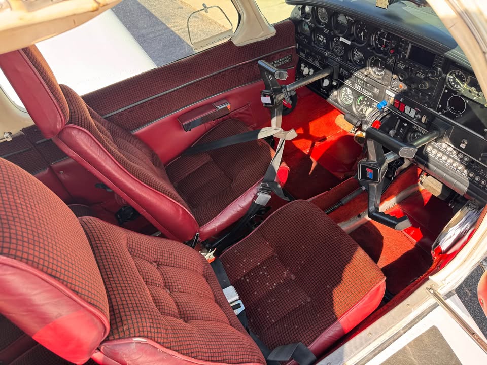 1979 Piper Turbo Arrow IV, photo 5