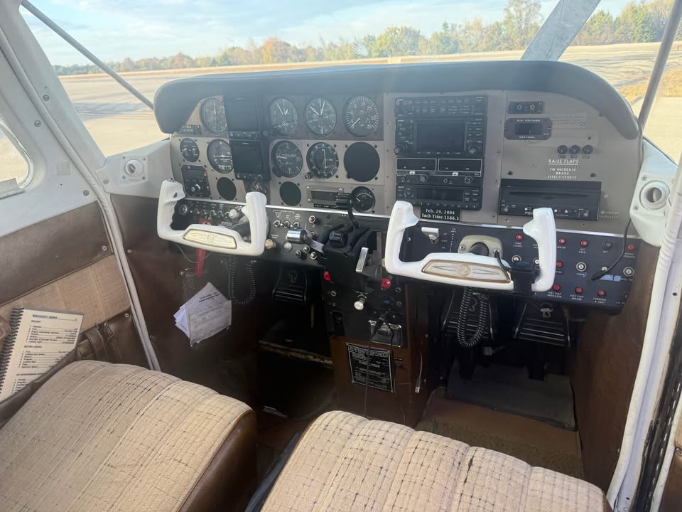 1973 Beechcraft Sierra 200, photo 5