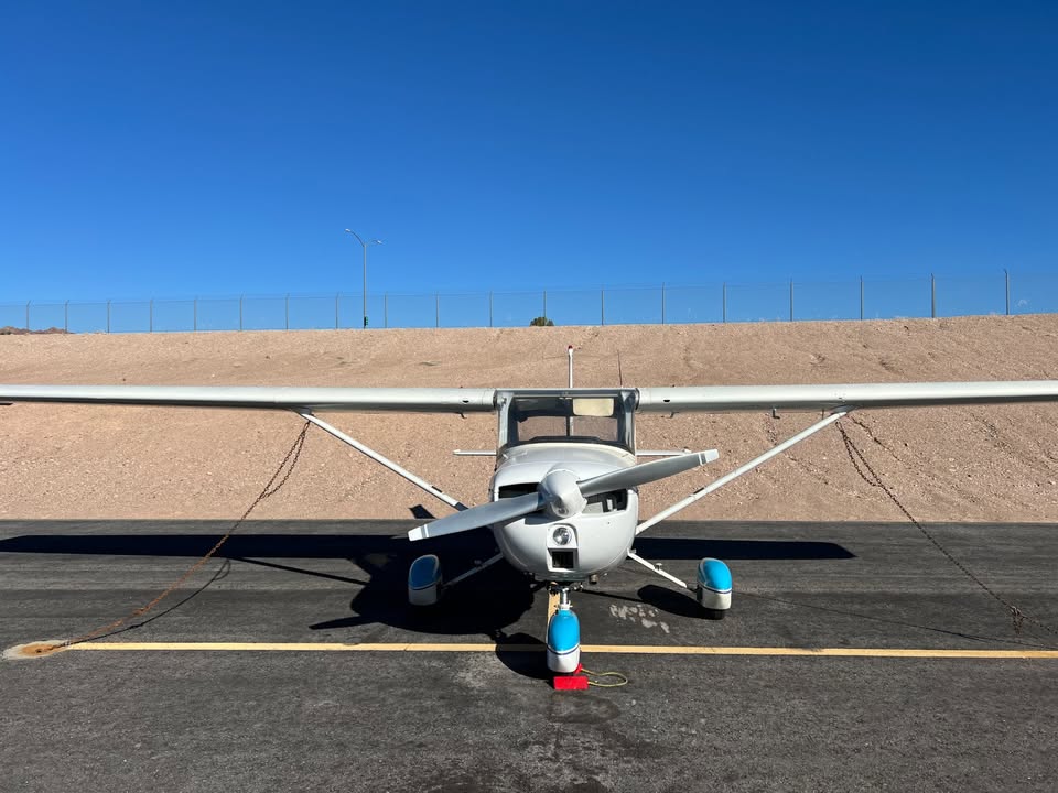 1974 Cessna 150, photo 2