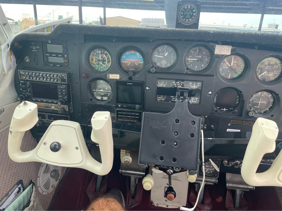 1960 Beechcraft Debonair 35-33, photo 6