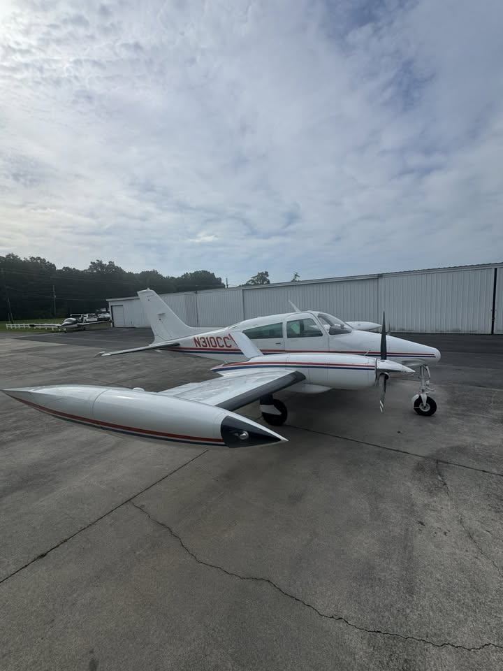 1973 Cessna 310q, photo 12