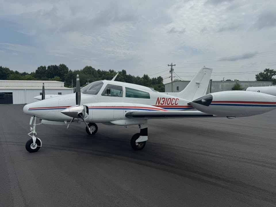 1973 Cessna 310q, photo 5