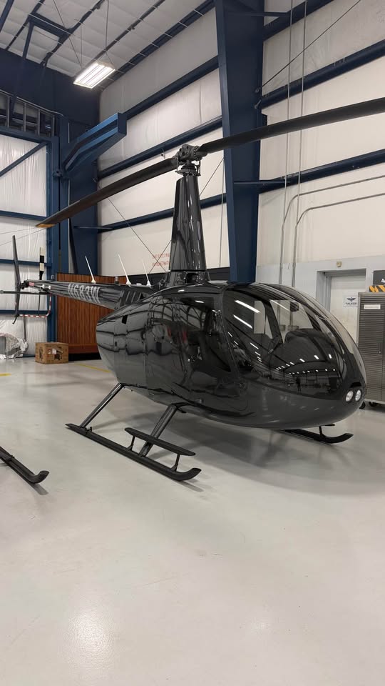 2026 New Available NOW Robinson R66, photo 2