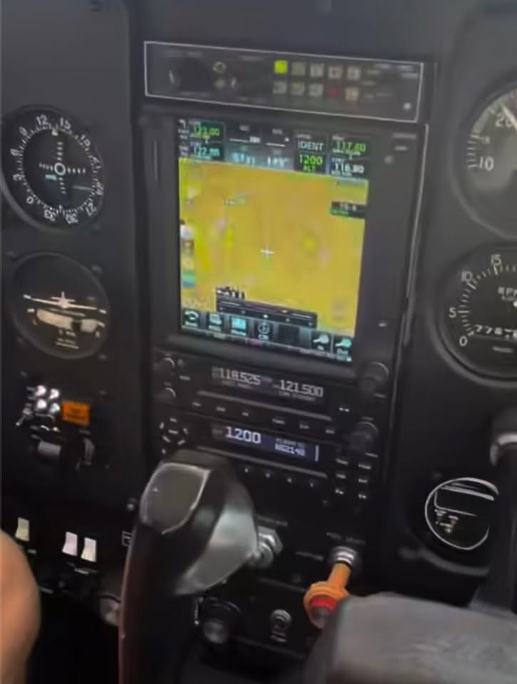 1974 Cessna 180j, photo 8