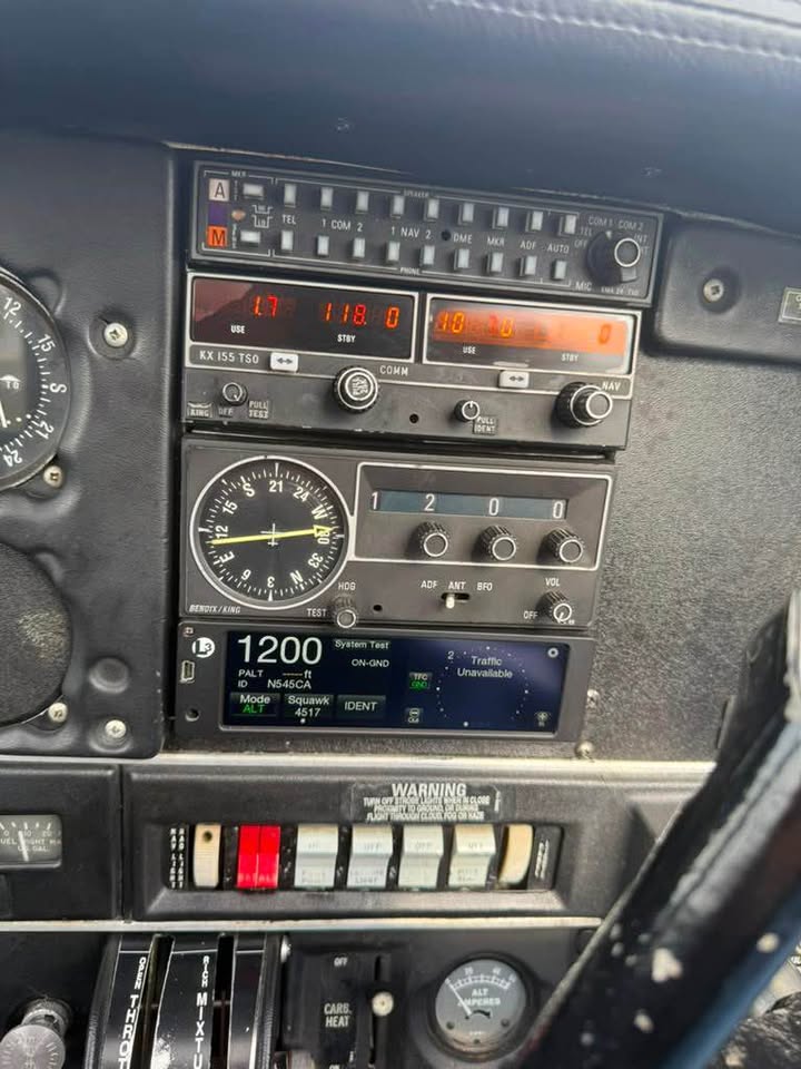 1977 Piper PA-28-140, photo 5