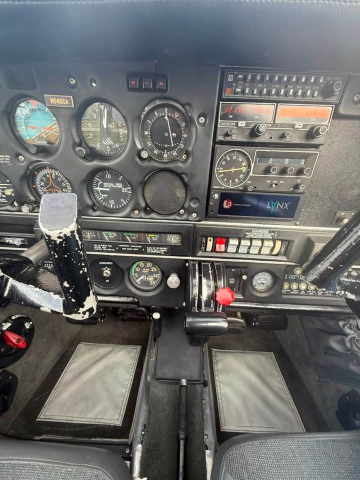 1977 Piper PA-28-140, photo 7