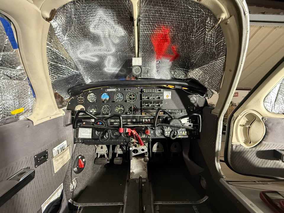 1977 Piper Cherokee 140, photo 3