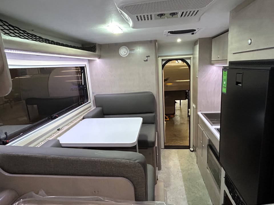 2026 Cirrus 820t01217, photo 13