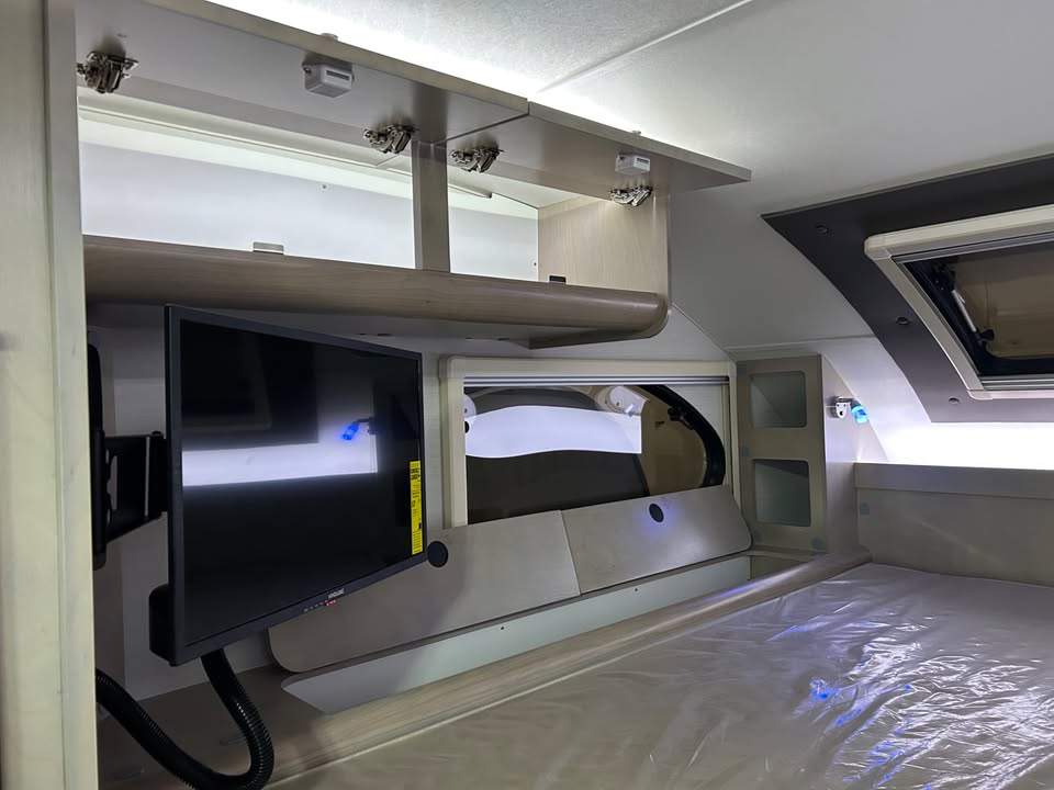 2026 Cirrus 820t01217, photo 11