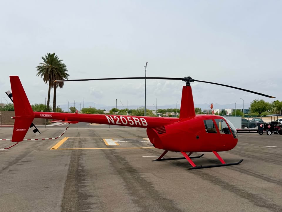 2007 Robinson R44, photo 3