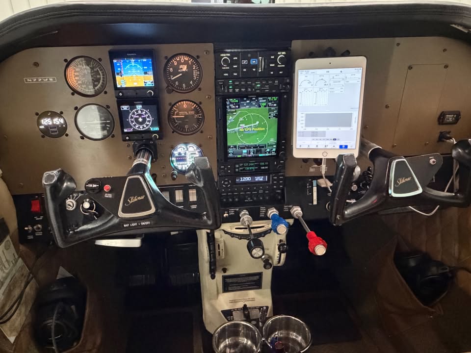 1970 Cessna P206E, photo 12