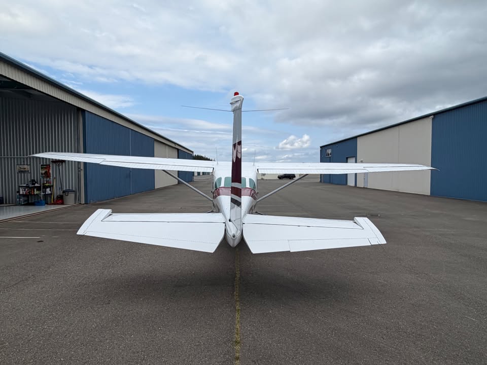 1970 Cessna P206E, photo 4