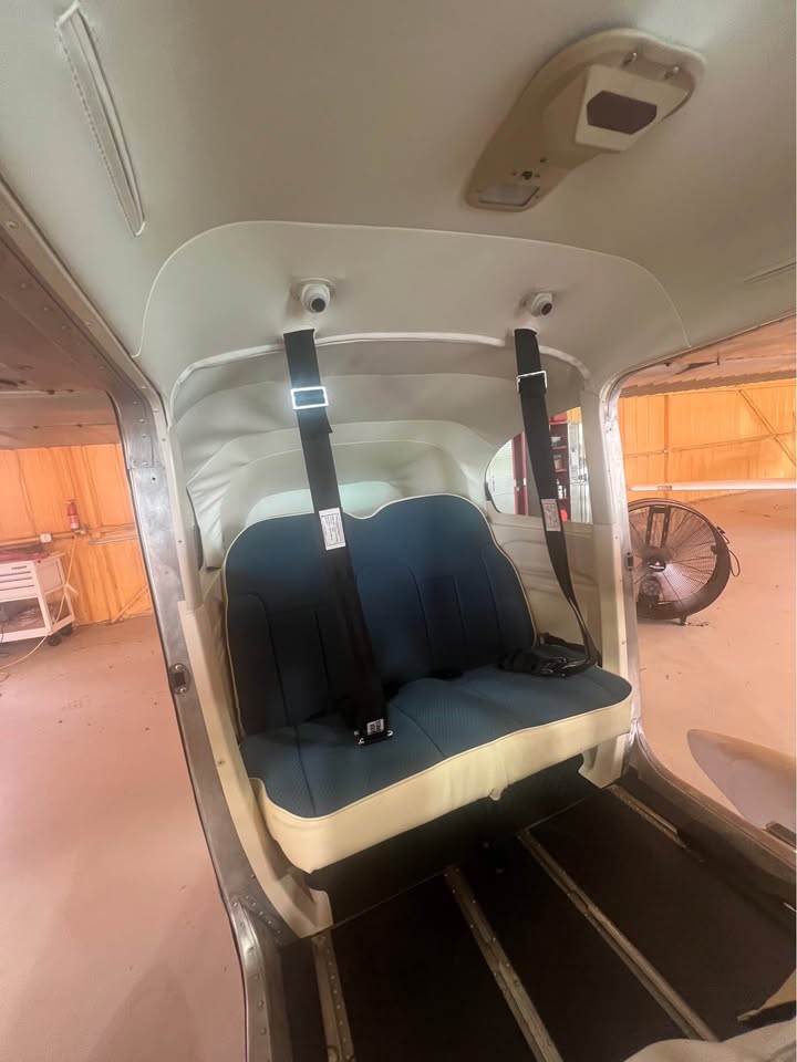 1959 Cessna 182b, photo 9