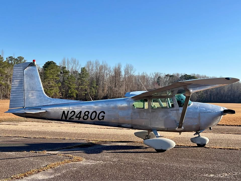 1959 Cessna 182b, photo 1
