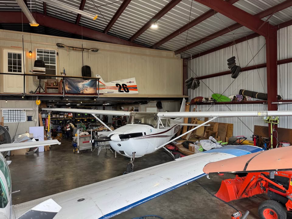 1961 Cessna 172-c, photo 10