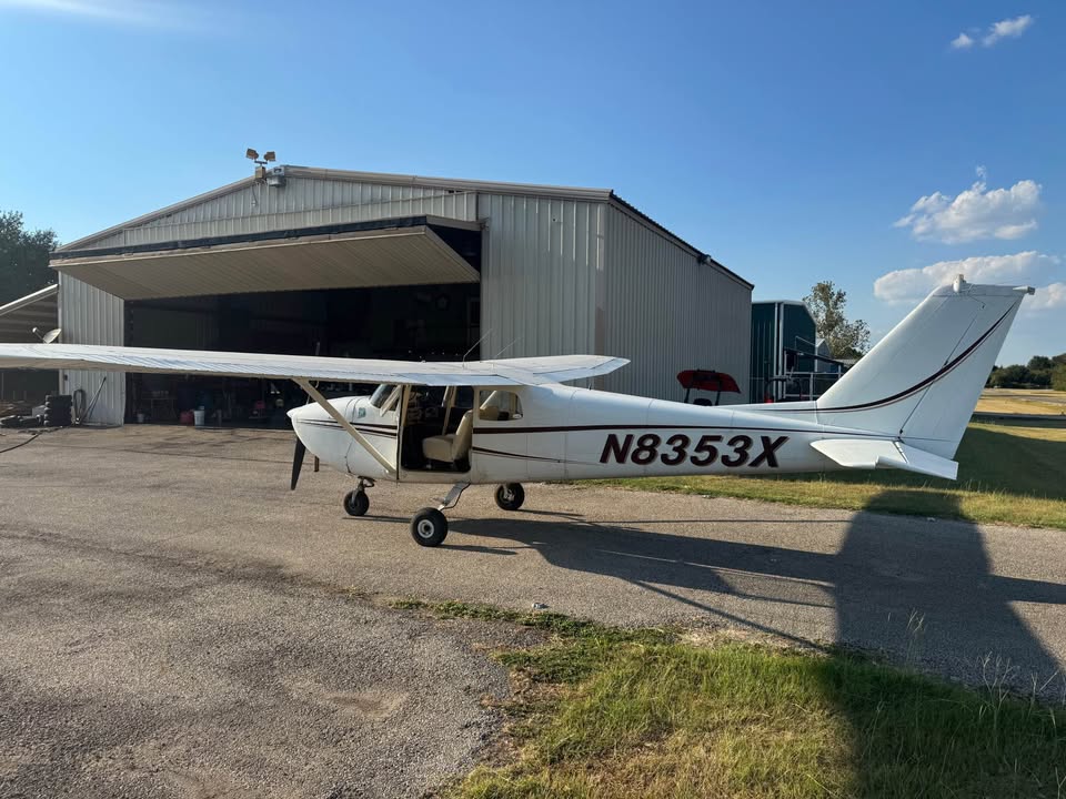 1961 Cessna 172-c, photo 11