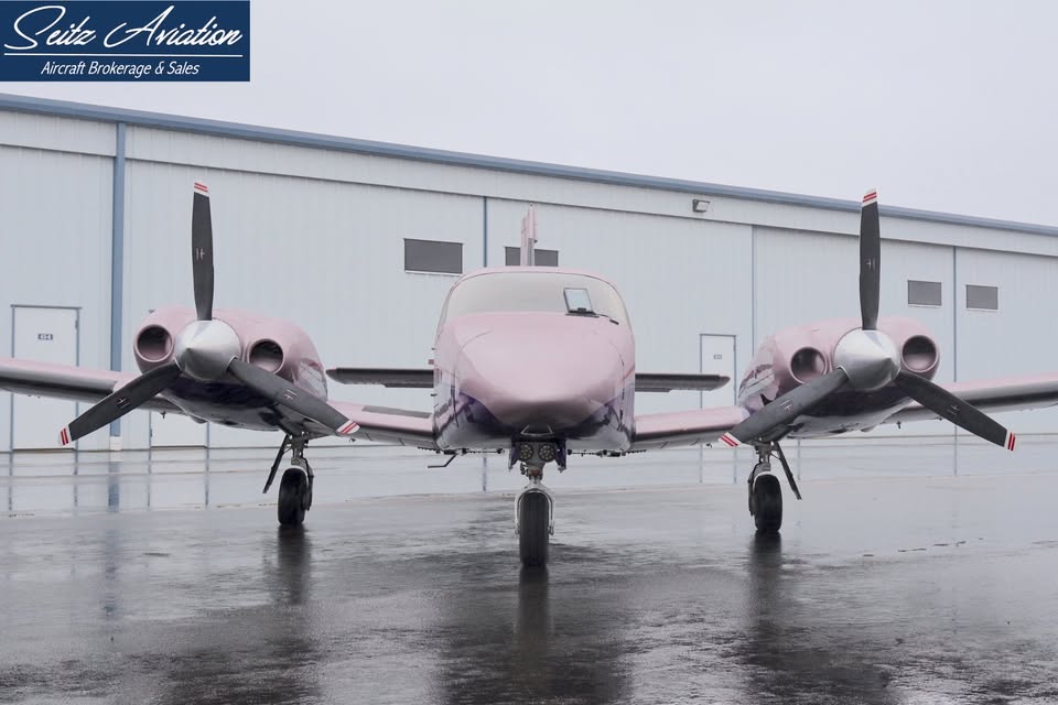 2001 Piper Seneca V, photo 2