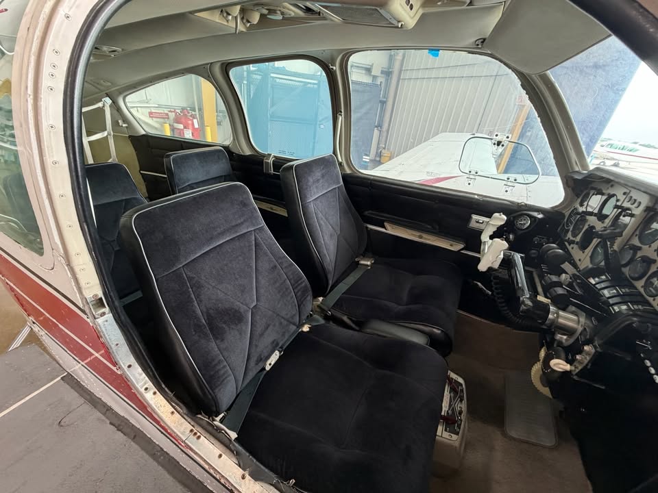1964 Beechcraft baron B55, photo 7