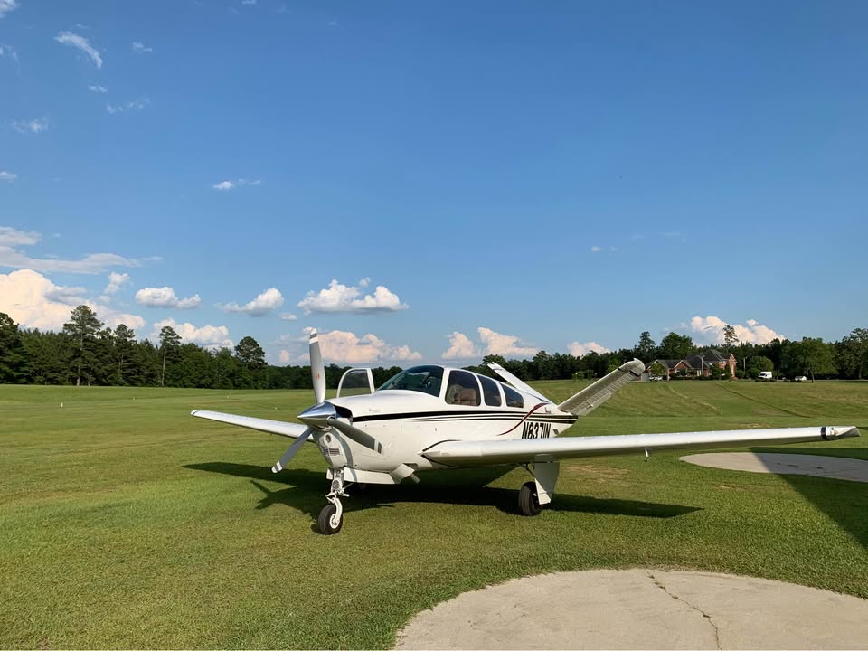 1968 Beechcraft bonanza, photo 2