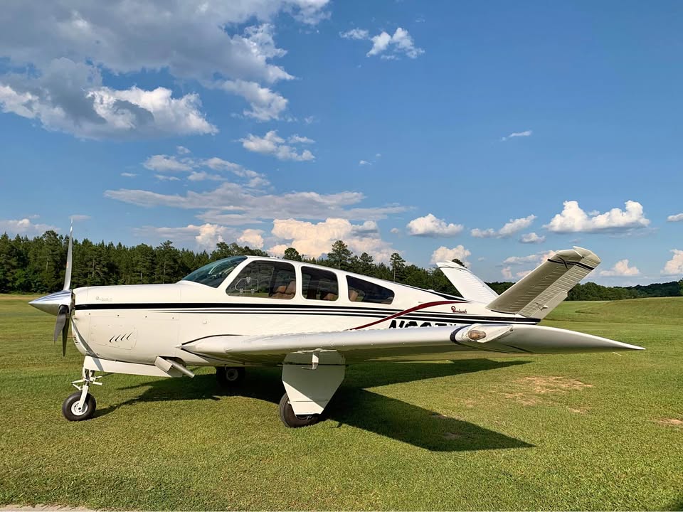 1968 Beechcraft bonanza, photo 1