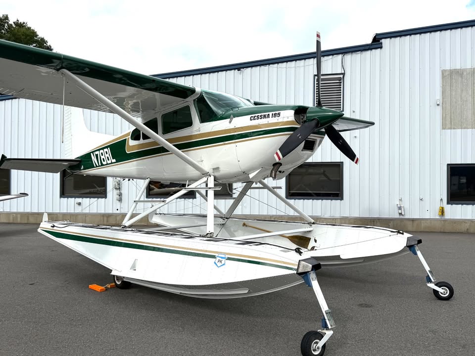 1977 Cessna 185, photo 10