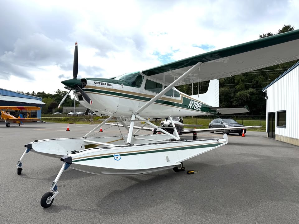 1977 Cessna 185, photo 8