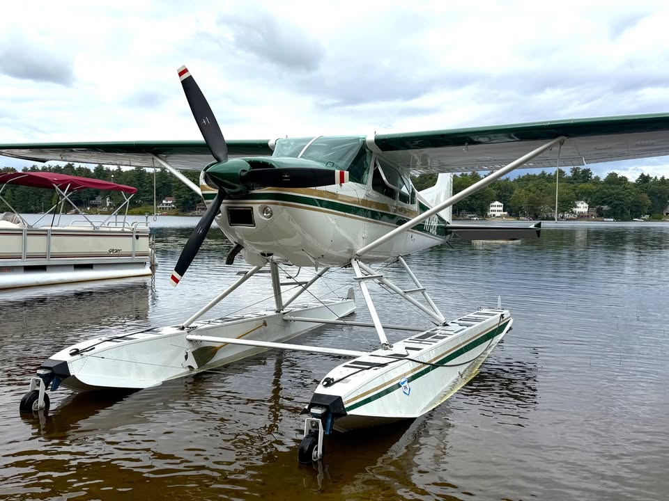 1977 Cessna 185, photo 3