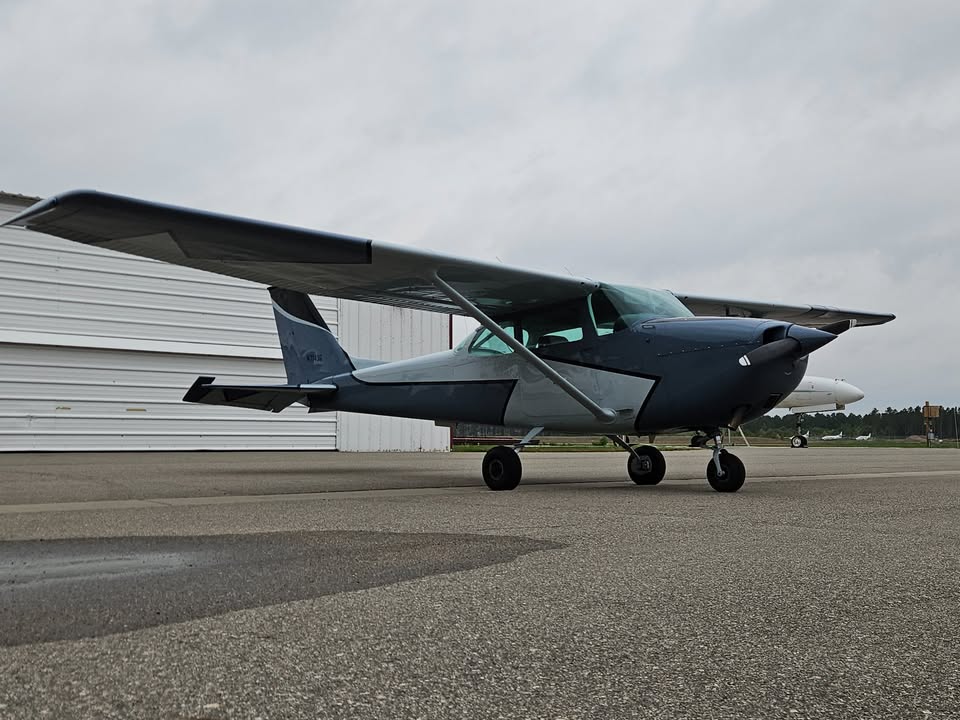 1969 Cessna 172k, photo 10