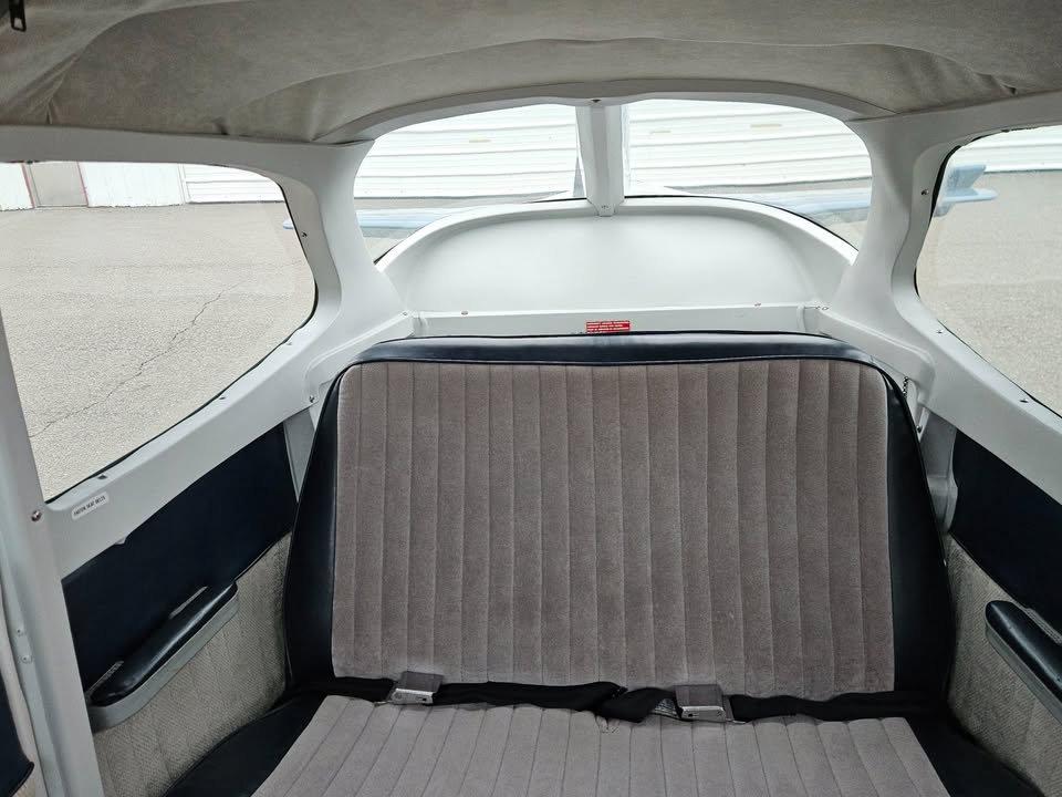 1969 Cessna 172k, photo 17