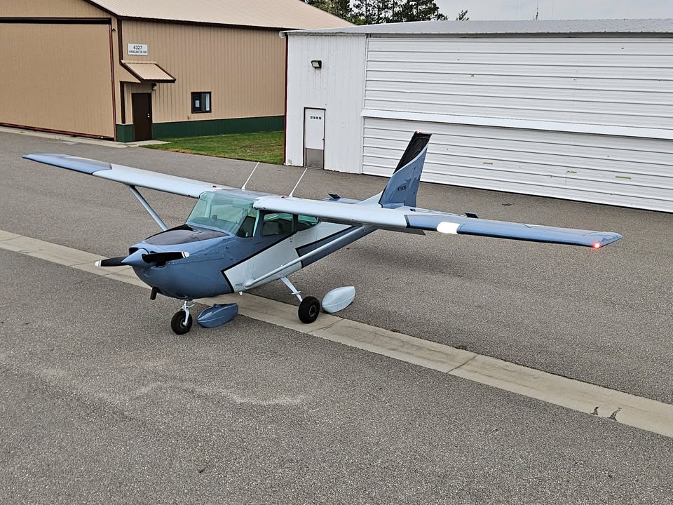 1969 Cessna 172k, photo 1
