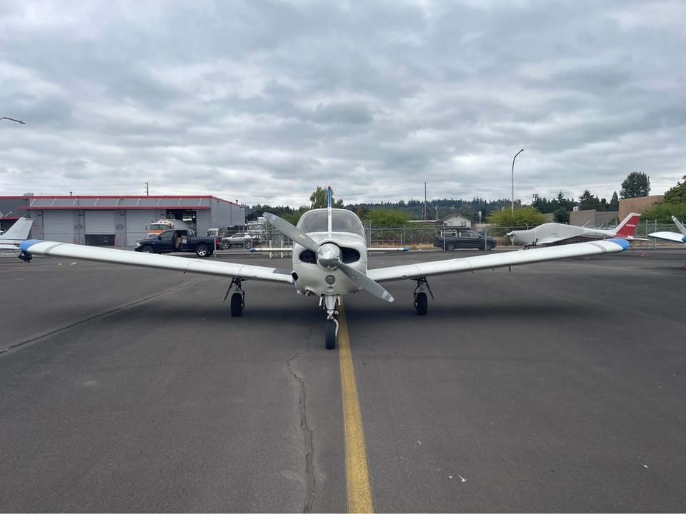 1972 Piper cherokee arrow ii, photo 2