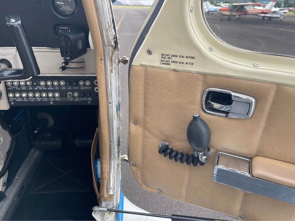1972 Piper cherokee arrow ii, photo 11