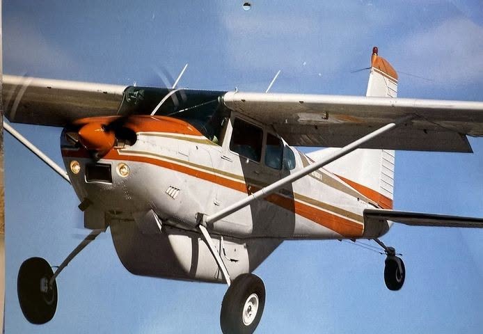 1980 Cessna A185F Original Paint Always Hangared, photo 2