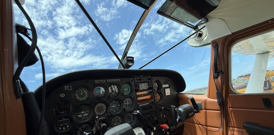 1980 Cessna A185F Original Paint Always Hangared, photo 4