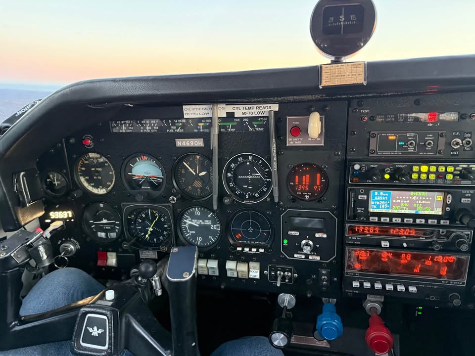 1979 Mooney M20J-201, photo 3