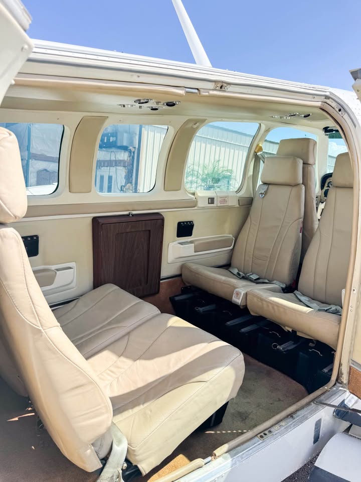 1981 Beechcraft Beechraft Bonanza A36, photo 7