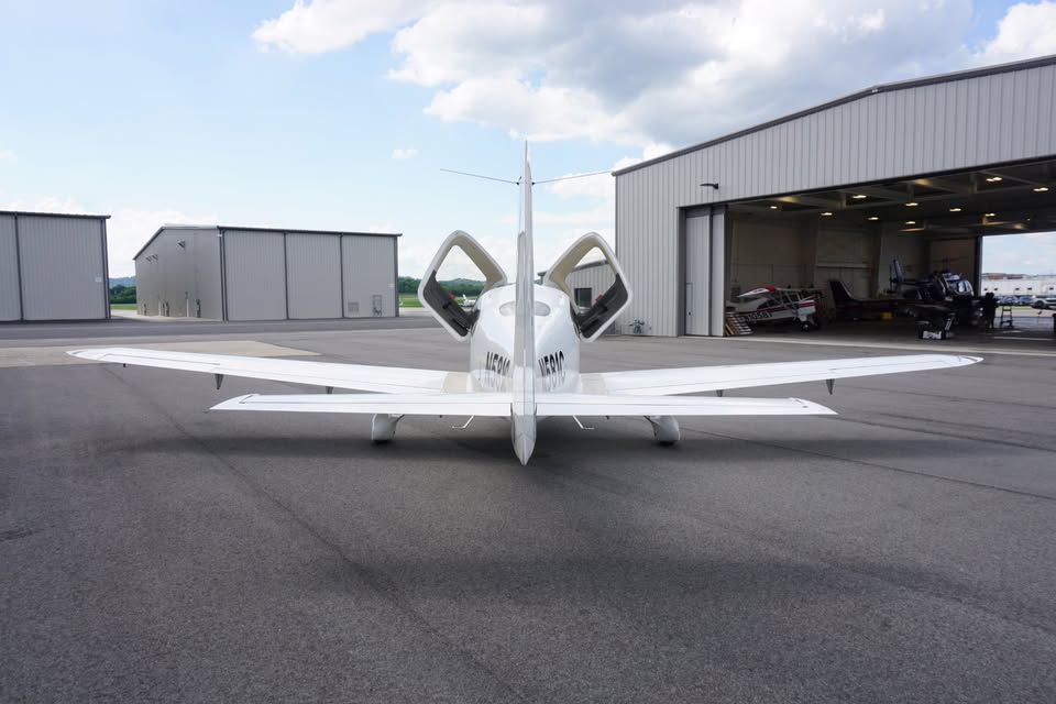 2003 Cirrus SR20, photo 8