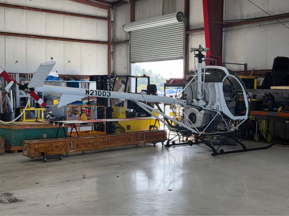 2009 Schweizer 300cbi, photo 3