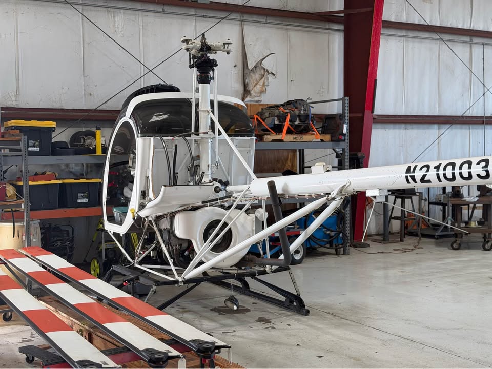 2009 Schweizer 300cbi, photo 2