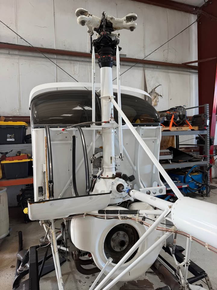 2009 Schweizer 300cbi, photo 8
