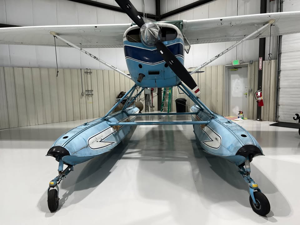 1958 Cessna 180a, photo 7
