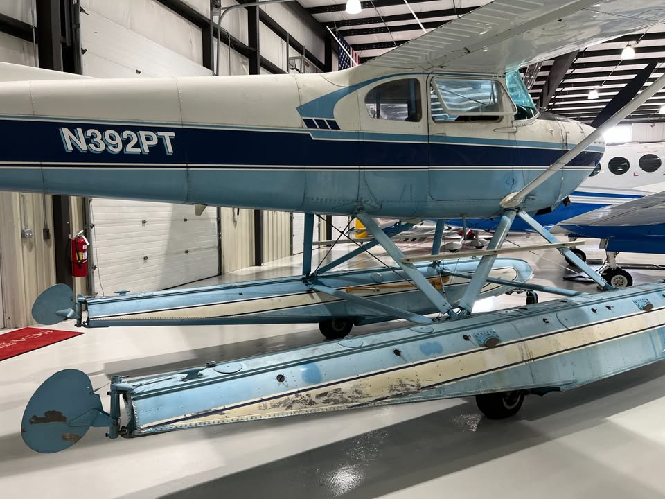 1958 Cessna 180a, photo 6