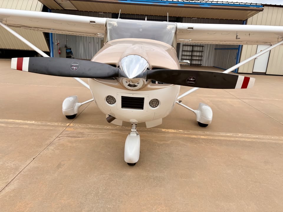 1985 Cessna 182R, photo 9