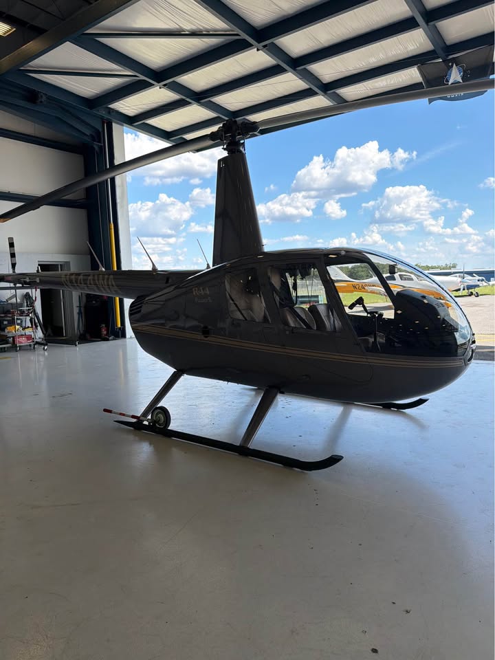 2018 Robinson R44, photo 6