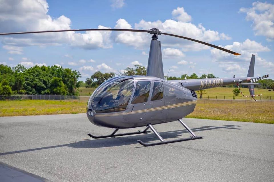 2018 Robinson R44, photo 1