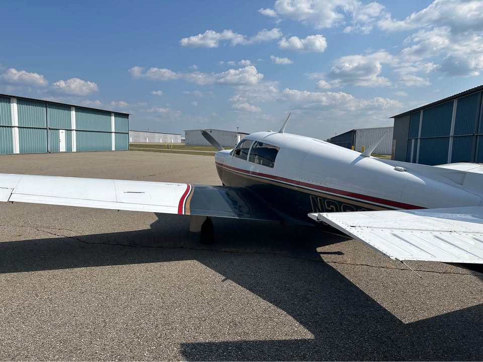 1987 Mooney M20J 201 with TKS, photo 2