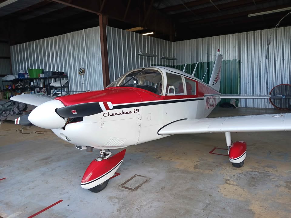 1964 Piper PA 28 - 235 HP Cherokee, photo 3