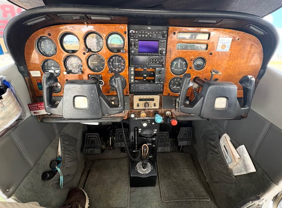 1976 Cessna 182 p, photo 3