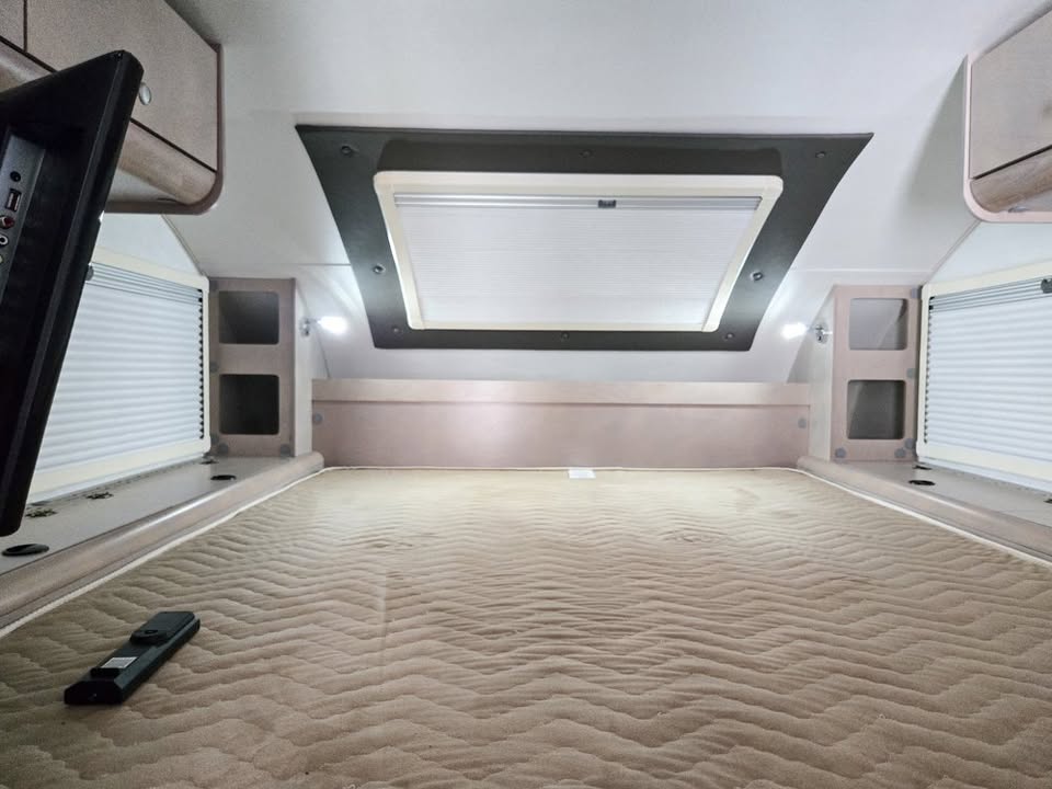 2025 nuCamp Cirrus, photo 11
