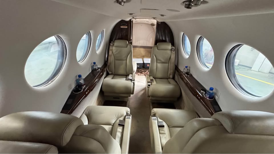 2014 Beechcraft Beech King Air 350i, photo 18